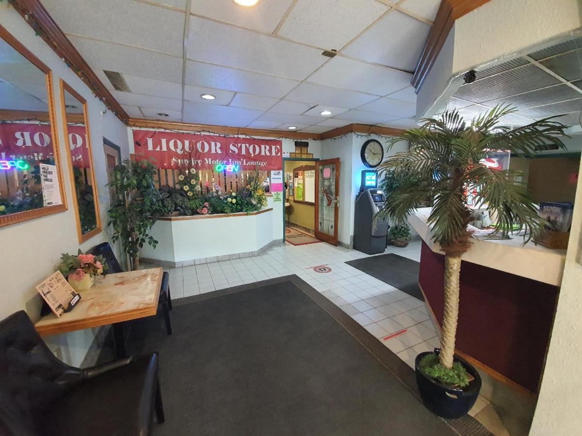 Sundre Motor Inn Luaran gambar